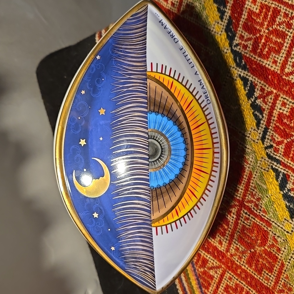 Nocturnal Peace Eye by Karma and Luck